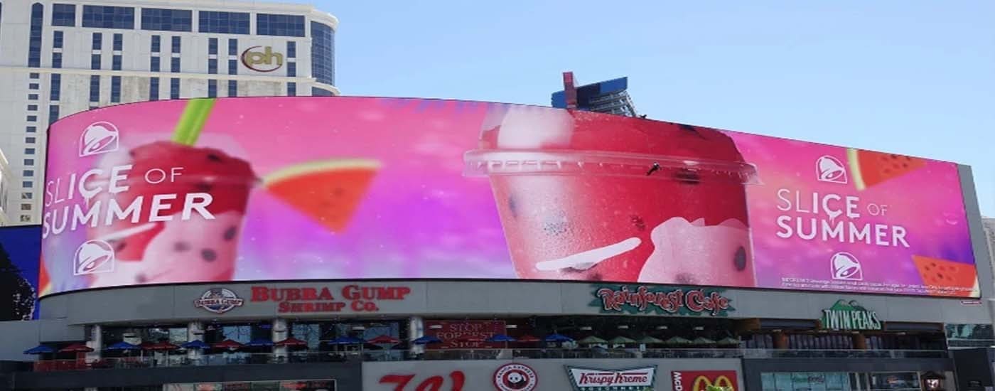 Outdoor Curved LED billboard