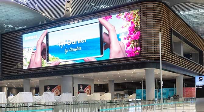 Oudoor led displays